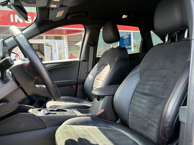 Ford KUGA 2.5 PHEV AUT. ST-LINE LED NAVIGATIE CAMERA CARPLAY AIRCO WINTER-PAKKET PDC