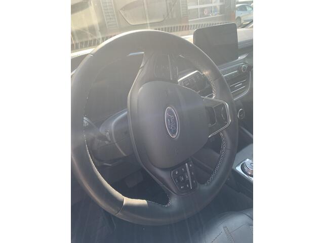 Ford KUGA 2.5 PHEV Vignale | Trekhaak elektrisch uitklapbaar | Panoramadak | Adaptive cruise control | Head up display | 19 inch | Winter Pack