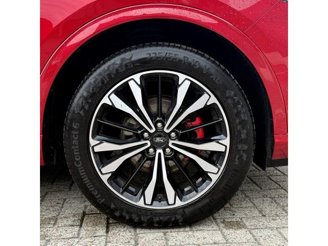 Ford KUGA 2.5 PHEV ST-Line X | Panoramadak | Head-up |19'' | BLIS | Trekhaak