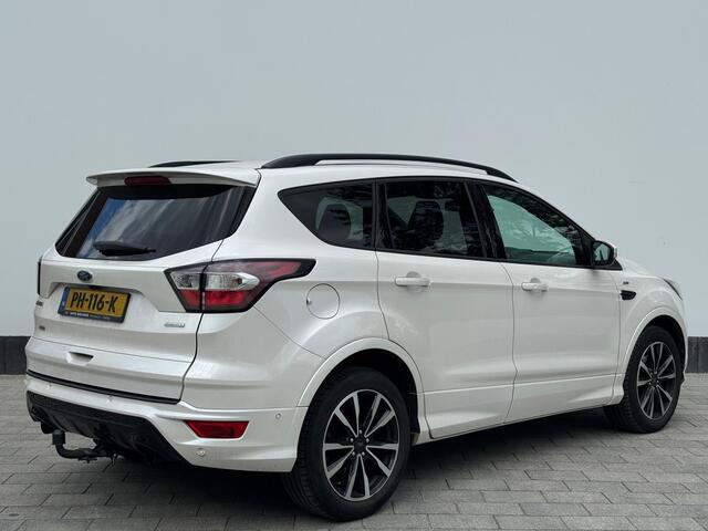 Ford KUGA 1.5 EcoBoost ST-Line | Trekhaak | 2.000KG Trekgewicht! | Verwarmde Voorruit | Camera | Adapt. Cruise | Pano | Nw. geleverd | 100% dealeronderhouden |