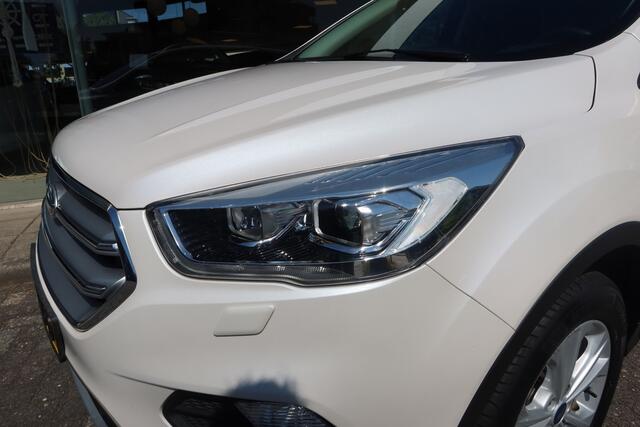 Ford KUGA 1.5 150PK Titanium I Trekhaak I CLIMA I CRUISE I PDC I 2.000kg Trekgewicht !