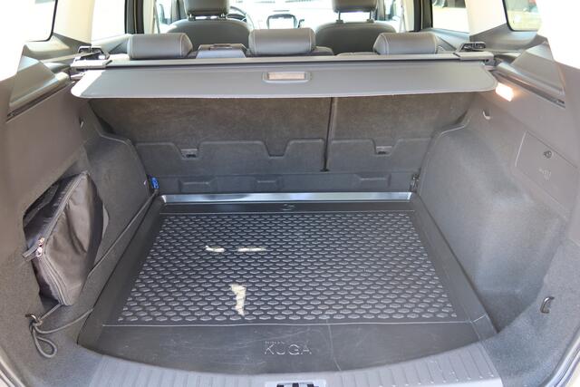 Ford KUGA 1.5 150PK Titanium I Trekhaak I CLIMA I CRUISE I PDC I 2.000kg Trekgewicht !