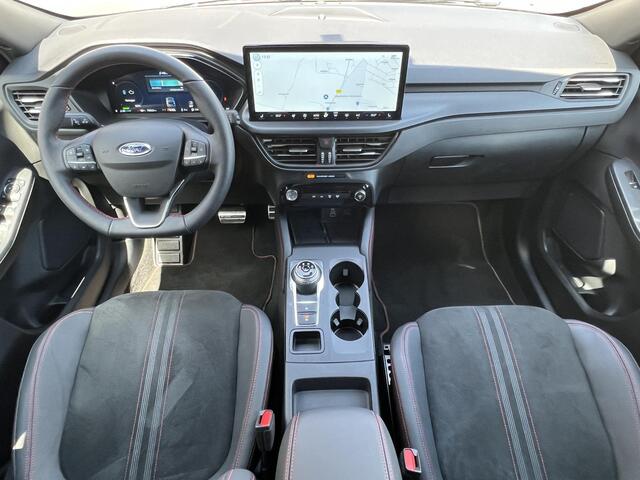 Ford KUGA 2.5 PHEV ST-Line X / 2.100 kg trekhaak elektrisch uitklapbaar / Elektrische stoelen & klep / Panorama schuifdak / Camera 360° / B&O audio / Stuur-, stoel- en achterbankverwarming / 18" LM wielen & All Season banden /