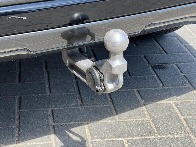 Ford KUGA 2.5 PHEV ST-Line X / 2.100 kg trekhaak elektrisch uitklapbaar / Elektrische stoelen & klep / Panorama schuifdak / Camera 360° / B&O audio / Stuur-, stoel- en achterbankverwarming / 18" LM wielen & All Season banden /
