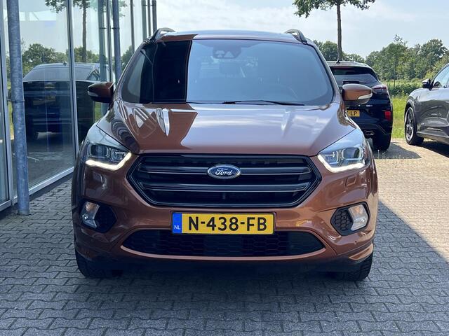 Ford KUGA 1.5 EcoBoost Vignale | Winterpack | Panoramadak | Trekhaak | 2000kg Trekgewicht