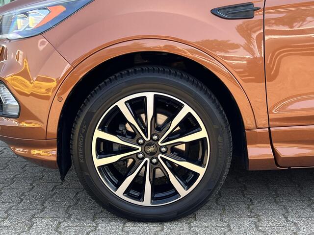 Ford KUGA 1.5 EcoBoost Vignale | Winterpack | Panoramadak | Trekhaak | 2000kg Trekgewicht