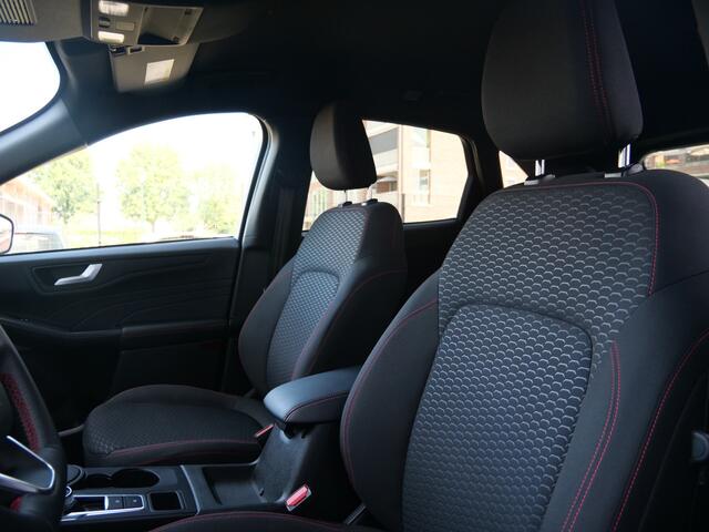 Ford KUGA 2.5 MHEV ST-line 151 Pk Automaat Navi / DAB / Apple Carplay / Camera / Winterpakket