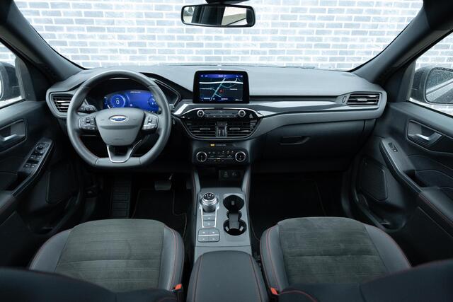 Ford KUGA 2.5 PHEV ST-Line X | Plug-in Hybrid | Achteruitrijcamera | Parkeersensoren | Bang Olufsen Audio | Keyless Entry | Elektrische Achterklep | Elektrisch Verstelbare Voorstoelen | Stoelverwarming | Cruise Control Adaptief | Dodehoekdetectie | Navigatie | Appl