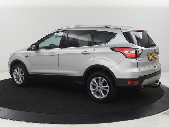 Ford KUGA 1.5 EcoBoost Titanium | Half leder | Stuur/stoelverwarming | Cruise control | Climate control | Park assist | Navigatie | Trekhaak