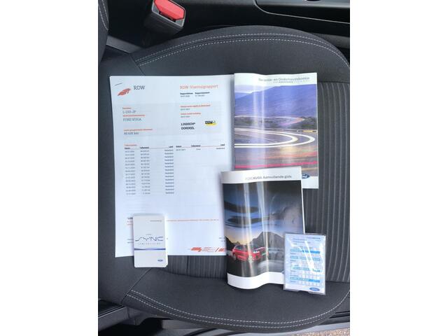 Ford KUGA 2.5 PHEV Titanium Stoel verwarming voor + achter, Camera, electr inklapbare trekhaak, Dab+, climate + cruise control, electr stuur + voorruit verwarming