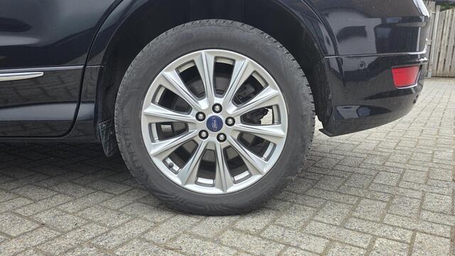 Ford KUGA 1.5 EcoBoost Vignale 150pk Navi, EL Trekhaak, Winterpack, Leer, Memory, DAB+
