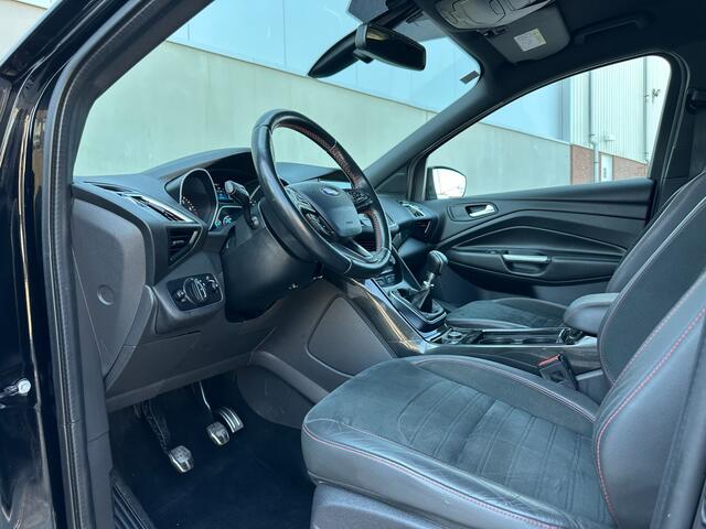 Ford KUGA 1.5 EcoBoost ST Line Climate C, Cruise C, Navigatie, Ditributieriem vervangen!!!!