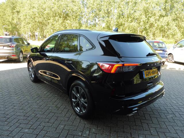 Ford KUGA 150pk ST-Line X Panodak Elek.trekhaak en alle Packs