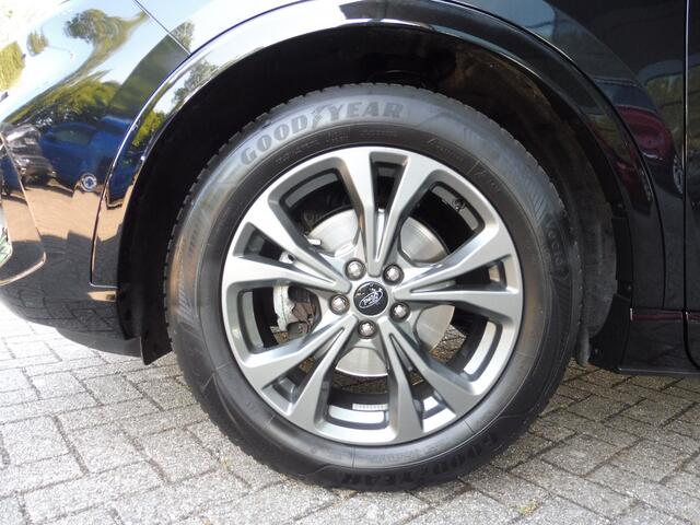 Ford KUGA 150pk ST-Line X Panodak Elek.trekhaak en alle Packs