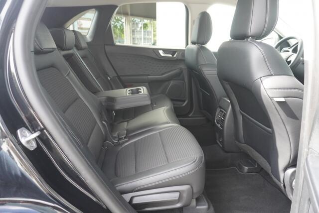 Ford KUGA Plug-In Hybrid Titanium X Trekhaak | Keyless | ACC | B&O | Winterpack