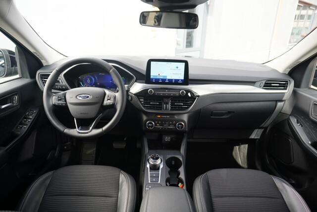 Ford KUGA Plug-In Hybrid Titanium X Trekhaak | Keyless | ACC | B&O | Winterpack