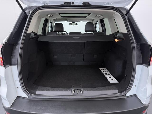 Ford KUGA 1.5 EcoBoost Titanium | Trekhaak | Cruise | Climate Control | NL auto | 100% onderhouden | Pano |
