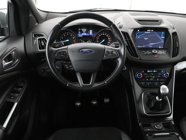 Ford KUGA 1.5 EcoBoost ST Line | Panoramadak | Leder/alcantara | Stuur/stoel verwarming | Cruise control | Navigatie |Camera | Park assist | Climate control | Trekhaak