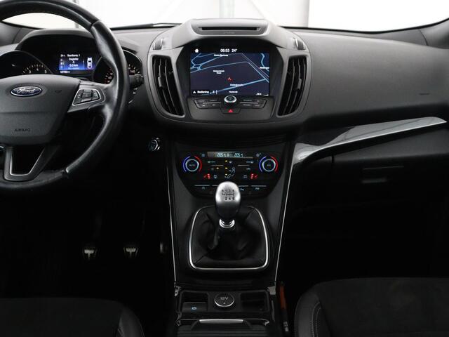 Ford KUGA 1.5 EcoBoost ST Line | Panoramadak | Leder/alcantara | Stuur/stoel verwarming | Cruise control | Navigatie |Camera | Park assist | Climate control | Trekhaak