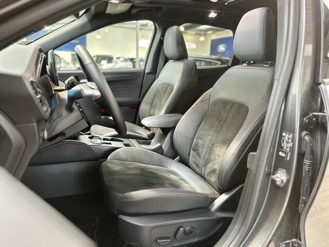 Ford KUGA 2.5 PHEV 243 pk ST-Line X | Trekhaak | Pano I Adapt Cruise I Winter Pack | B&O | 360° Camera |