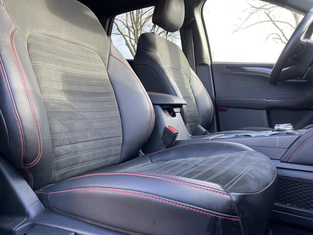 Ford KUGA 2.5 PHEV ST-Line X NAV | B&O SPEAKERS | LEDER/STOF | LED | ELEC. A.KLEP | ADAPTIVE CRUISE CONTROL | CAMERA