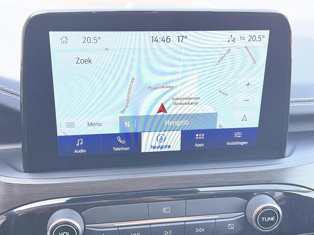 Ford KUGA 2.5 PHEV Vignale / Accu SoH 91,96 % / Panorama schuifdak / Afn. trekhaak 1.500 kg / HUD / Camera / Navigatie / Apple Carplay Android / Elektr. stoel & klep / 20" LM wielen /