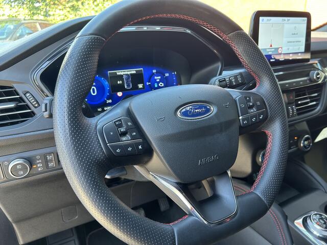 Ford KUGA 2.5 PHEV ST-Line // LED // NAVI + CARPLAY // CLIMA // PDC V+A // CAMERA // KEYLESS