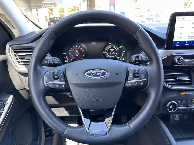 Ford KUGA 2.5 PHEV TITANIUM