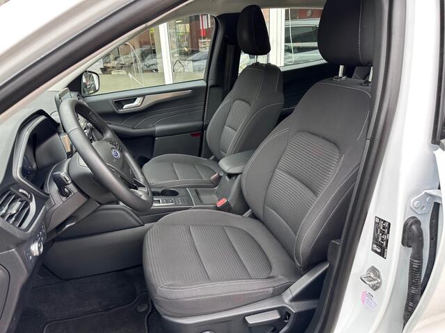 Ford KUGA 2.5 PHEV TITANIUM