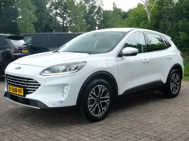 Ford KUGA 2.5 PHEV Titanium 224 PK | Winterpack | Stoelverwarming | Navigatie | Parkeersensoren | CarPlay | Climate Controle |