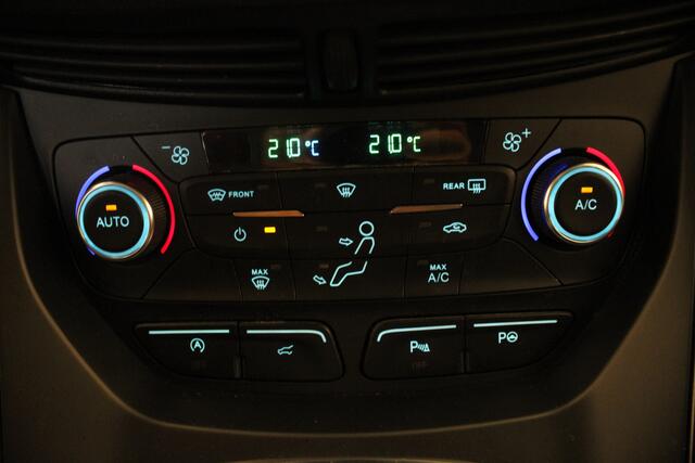 Ford KUGA 1.5 EcoBoost Titanium