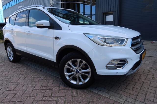Ford KUGA 1.5 ECOBOOST TITANIUM, NAVI, CAMERA, TREKHAAK ENZ...