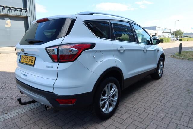 Ford KUGA 1.5 ECOBOOST TITANIUM, NAVI, CAMERA, TREKHAAK ENZ...