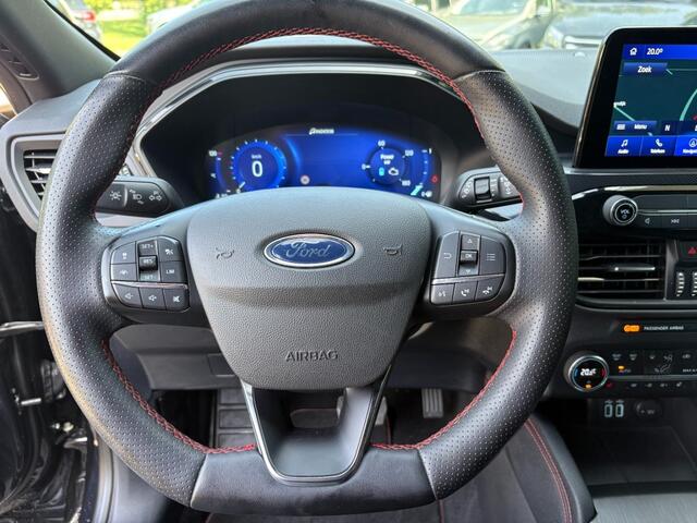 Ford KUGA 2.5 PHEV HYBRID ST-LINE X CarPlay, TrHaak, 18Inch