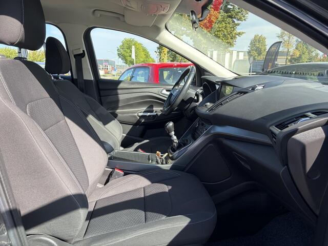 Ford KUGA 1.5 EcoBoost Trend Ultimate ?2e Eigenaar?Navi?Trekhaak?Carplay?Clima?Cruise?Lm velgen?Pdc?120pk?6 Bak?N.A.P?Apk tot 10-2027