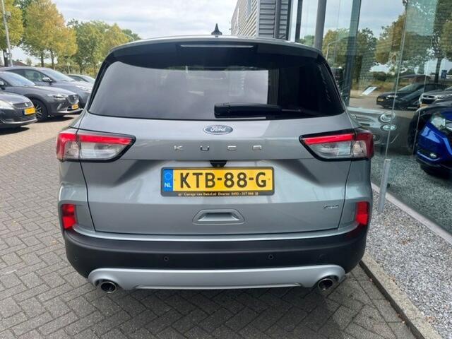 Ford KUGA 2.5 PLUG-IN HYBRID TITANIUM