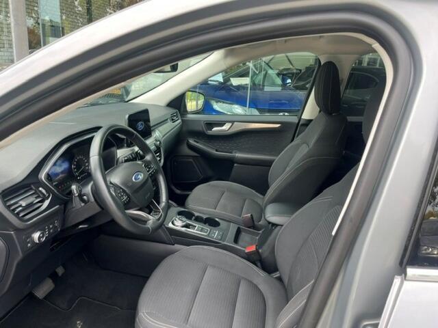 Ford KUGA 2.5 PLUG-IN HYBRID TITANIUM