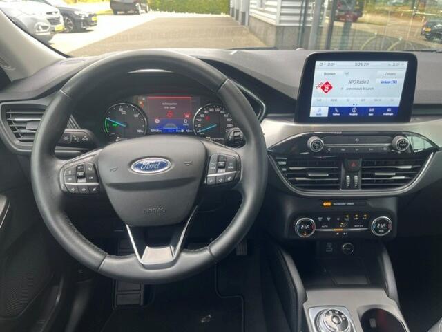 Ford KUGA 2.5 PLUG-IN HYBRID TITANIUM