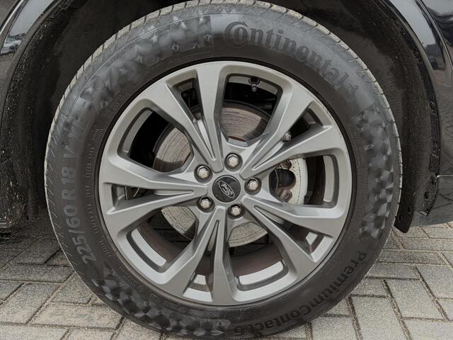 Ford KUGA 2.5 PHEV ST-Line X / Dealer onderhouden / Trekgewicht 1.500 kg / Navigatie / Stuur-, stoel- & achterbankverwarming / Parkeer assistent/ Camera 360° / Elektrische stoel & klep / 18" LM wielen / Adaptief cruise control / Apple Carplay Android Auto /
