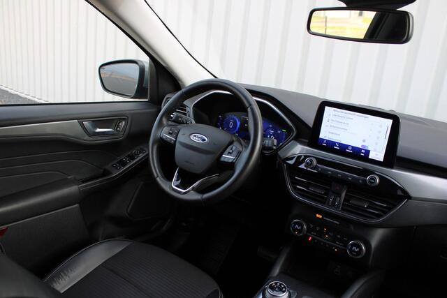 Ford KUGA 2.5 PHEV Titanium X | Incl. 12 maanden garantie | Cruise control | Trekhaak | Climate control | Stoelverwarming voor + achter | Stuurverwarming | Parkeercamera | Apple carplay/Android auto |