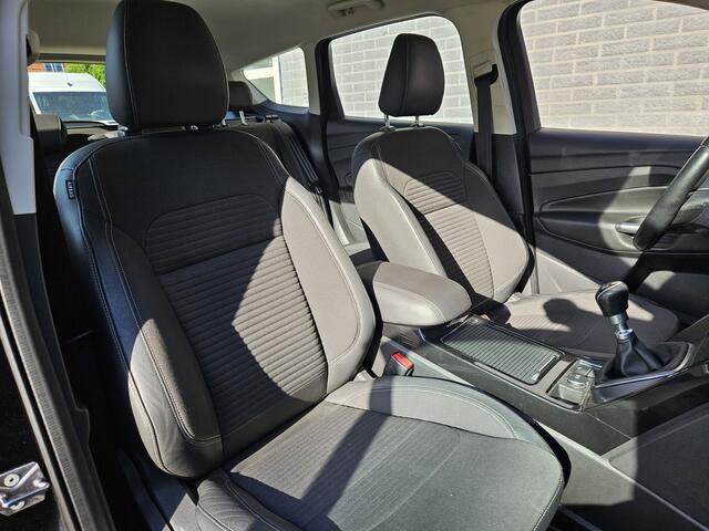 Ford KUGA 1.5 EcoBoost Titanium