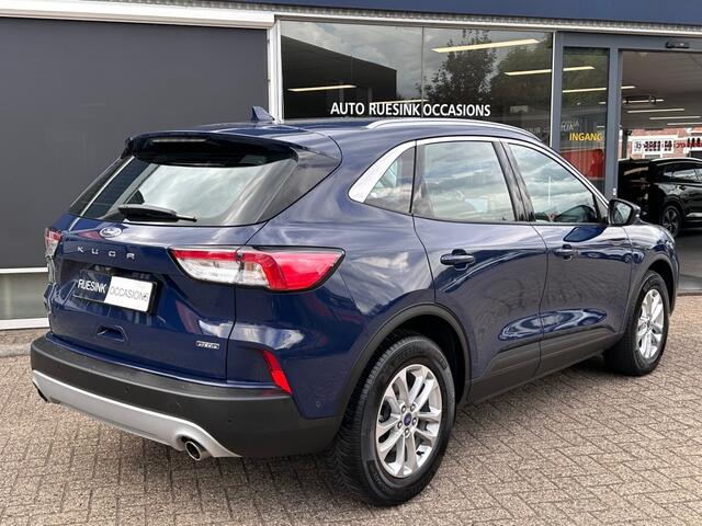 Ford KUGA 2.5 PHEV TITANIUM
