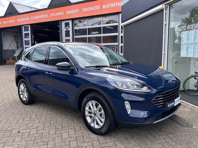 Ford KUGA 2.5 PHEV TITANIUM