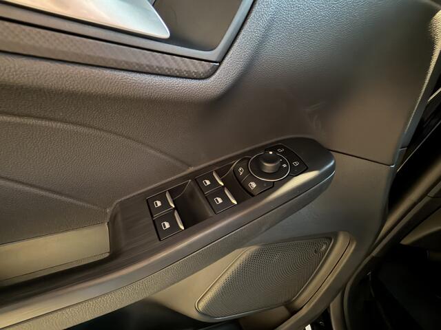 Ford KUGA 2.5 PHEV ST-Line | 243 PK | WINTERPAKKET | VERWARMD STUUR/STOELEN |