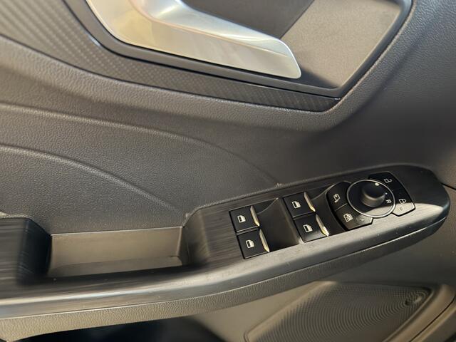 Ford KUGA 2.5 PHEV ST-Line | WINTERPAKKET | VERWARMD STUUR/STOELEN | 243 PK