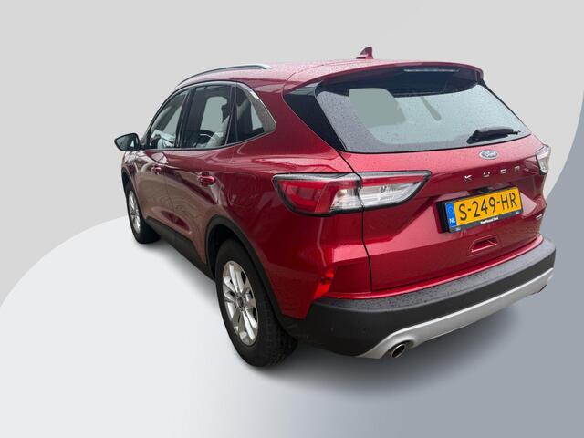 Ford KUGA 2.5 PHEV Titanium 225pk | Wegklapbare Trekhaak | Winter Pack | Adaptieve Cruise Control | Half leder/stof | Achteruitrijcamera