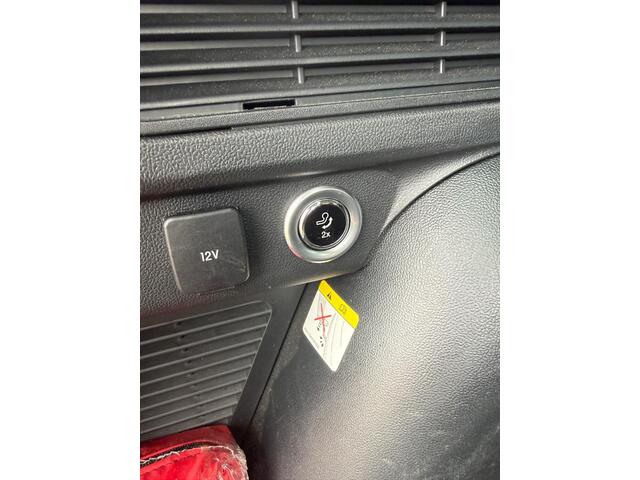 Ford KUGA 2.5 PHEV Titanium 225pk | Wegklapbare Trekhaak | Winter Pack | Adaptieve Cruise Control | Half leder/stof | Achteruitrijcamera