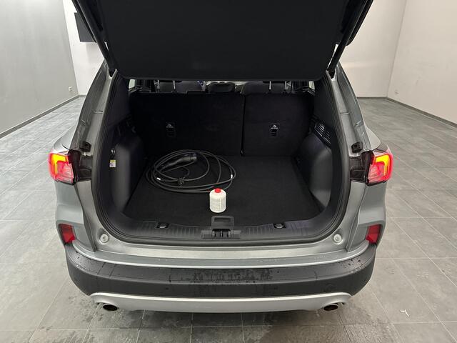 Ford KUGA 2.5 PHEV Titanium 225pk | Wegklapbare Trekhaak | Winter Pack | Navigatie | Achteruitrijcamera | 1.500kg Trekgewicht
