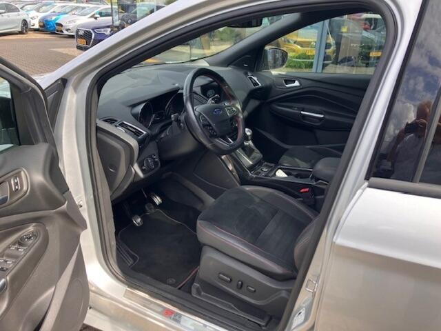 Ford KUGA 1.5 Ecoboost ST line - Pan dak - adap cruise - electr trekhaak