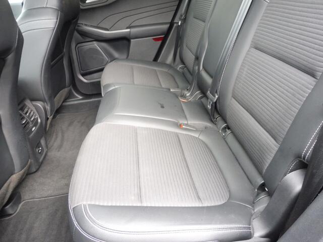 Ford KUGA 2.5 PHEV Titanium X Trekgew. 1500KG! Winterpack | Camera | Elec klep | Stof/leer | LMV | O.historie